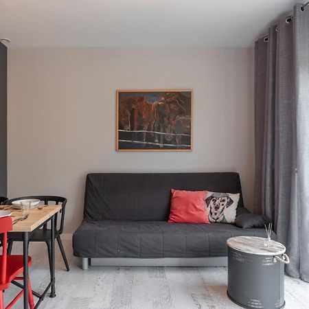 Noclegi Liw Apartments Hotel Apartamenty Венгрув Екстер'єр фото